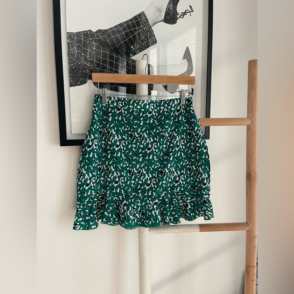 Superdown Kelly Ruffle Mini Skirt - Picture 2 of 4